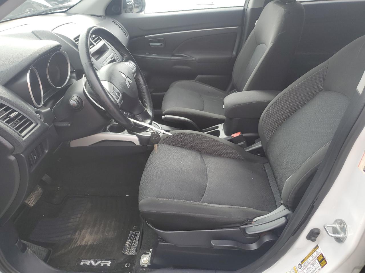 2011 Mitsubishi Rvr Se VIN: JA4AH3AU4BZ601615 Lot: 71311075