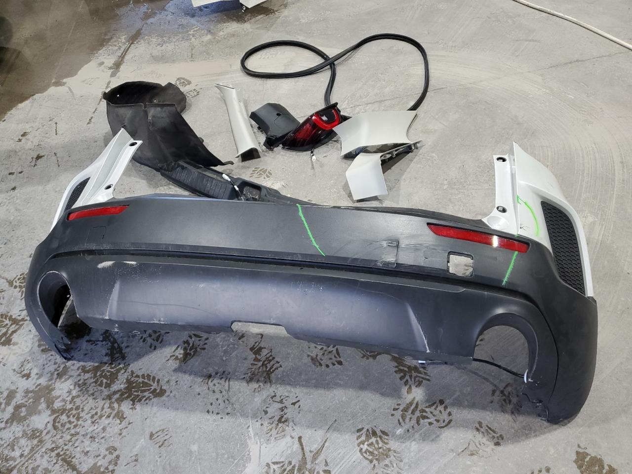 2024 Mazda Cx-50 Preferred VIN: 7MMVABBM2RN183416 Lot: 84586855