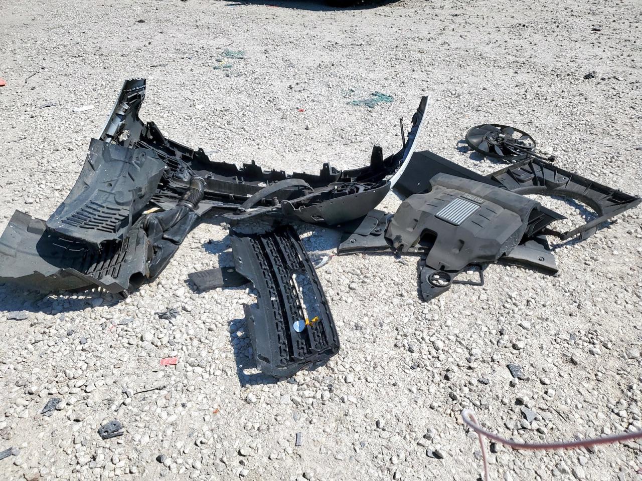 2013 Land Rover Range Rover Hse VIN: SALGS2DFXDA118021 Lot: 81488245