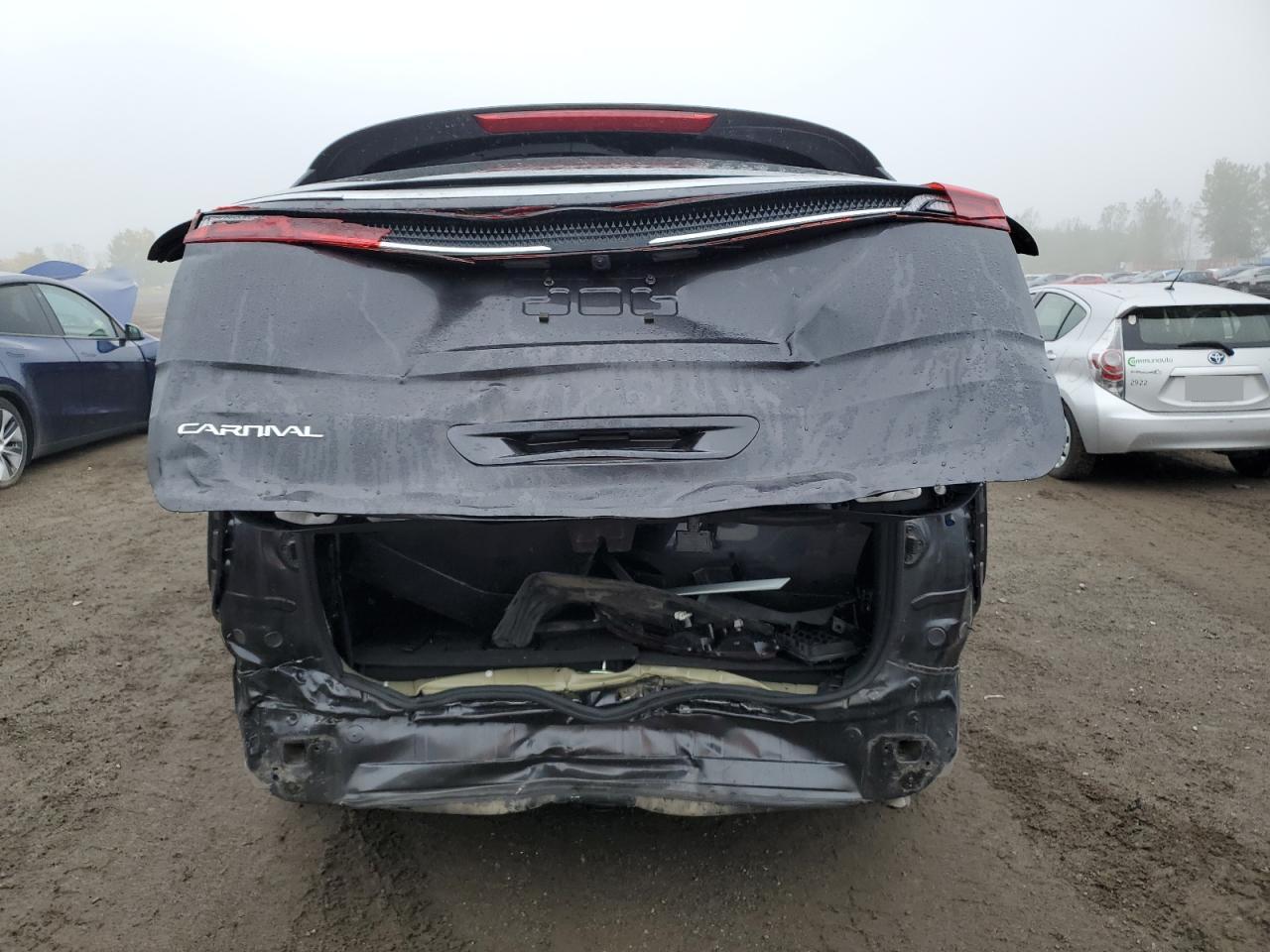 2023 Kia Carnival Lx VIN: KNDNB5H37P6262374 Lot: 82127365
