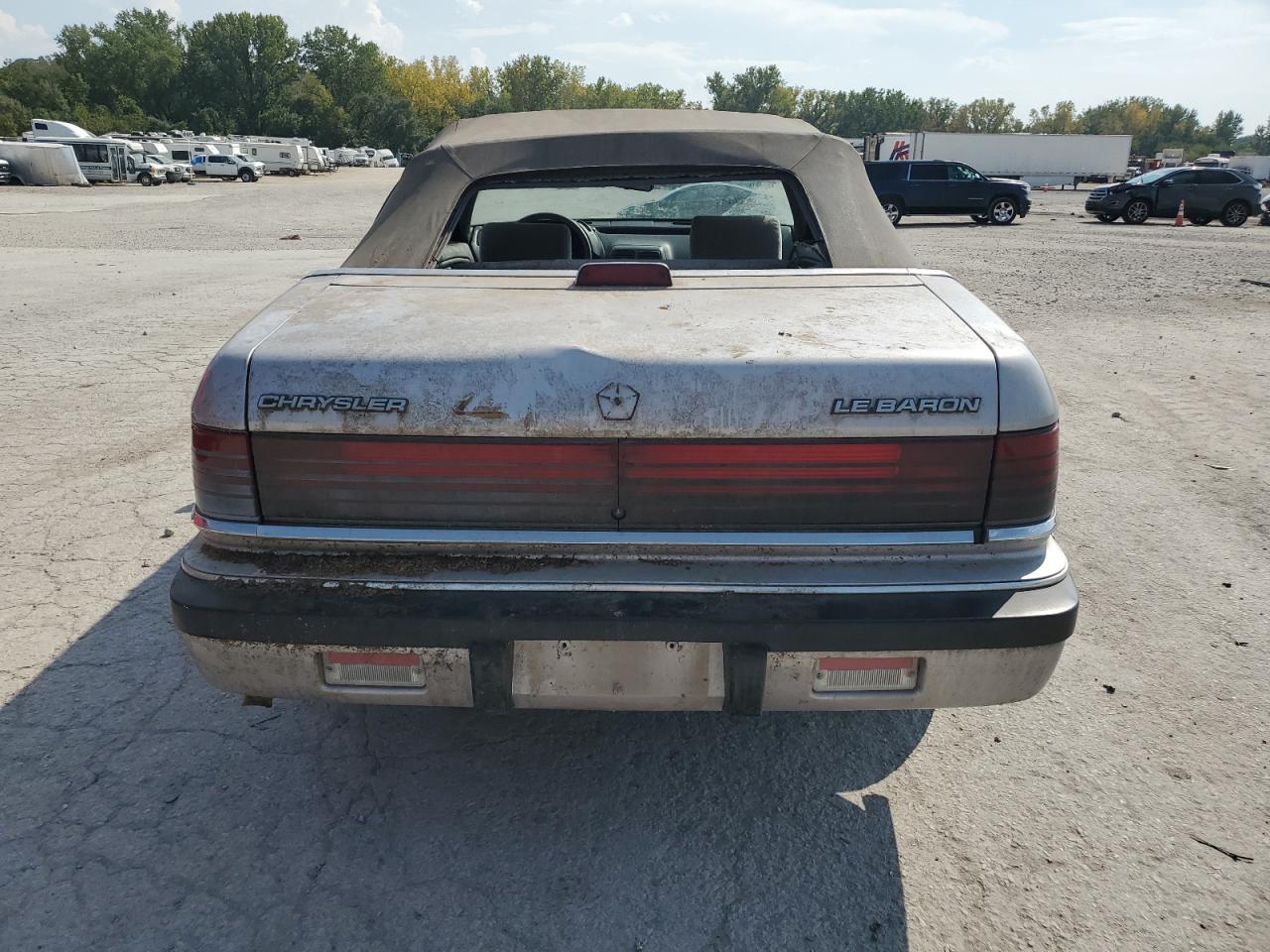 1991 Chrysler Lebaron VIN: 1C3XJ45K0MG149068 Lot: 80796665