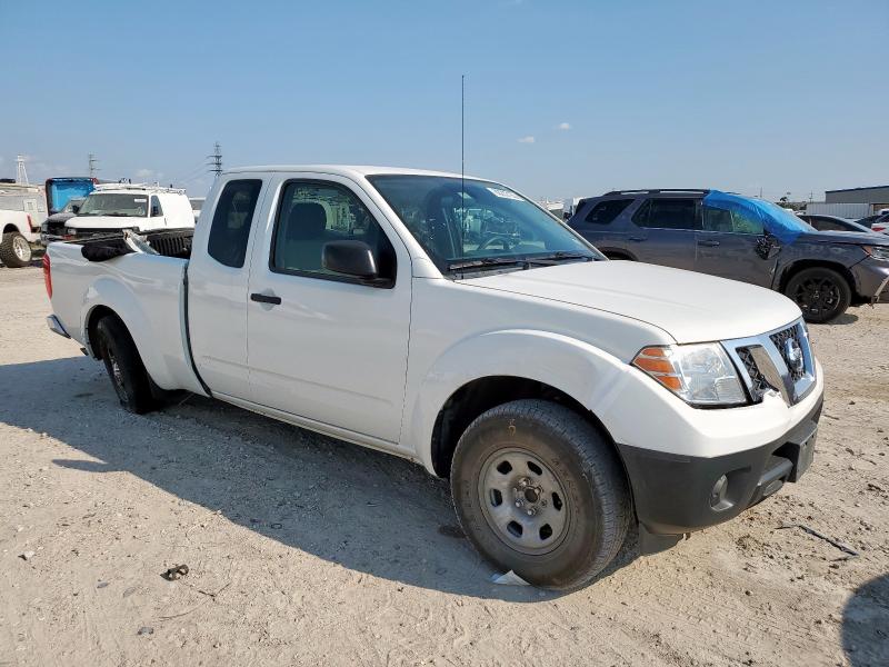  NISSAN FRONTIER 2018 Biały