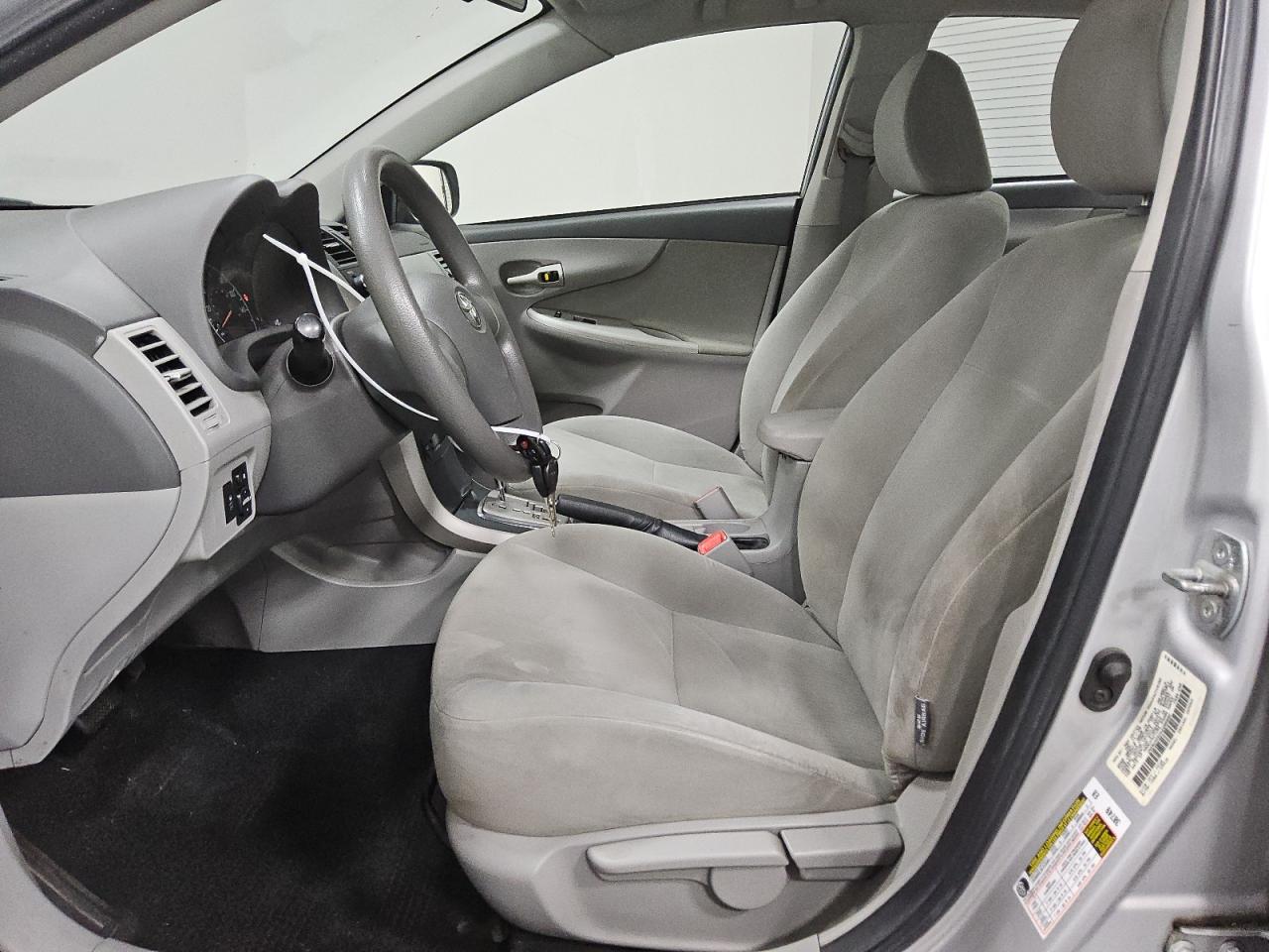 2010 Toyota Corolla Base VIN: 1NXBU4EE0AZ288990 Lot: 70816745