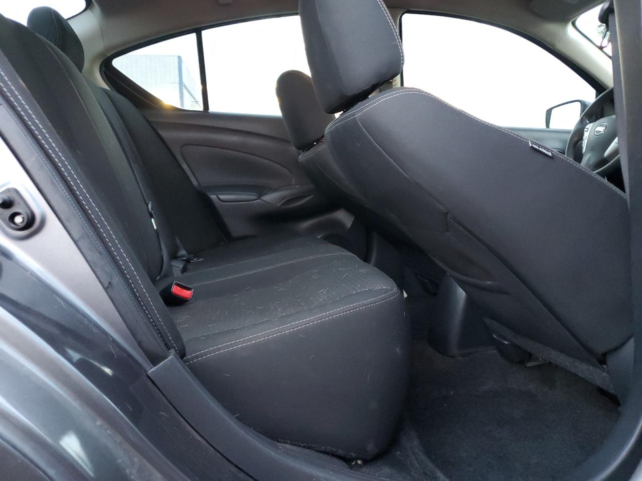 2019 Nissan Versa S VIN: 3N1CN7AP4KL824630 Lot: 70762015