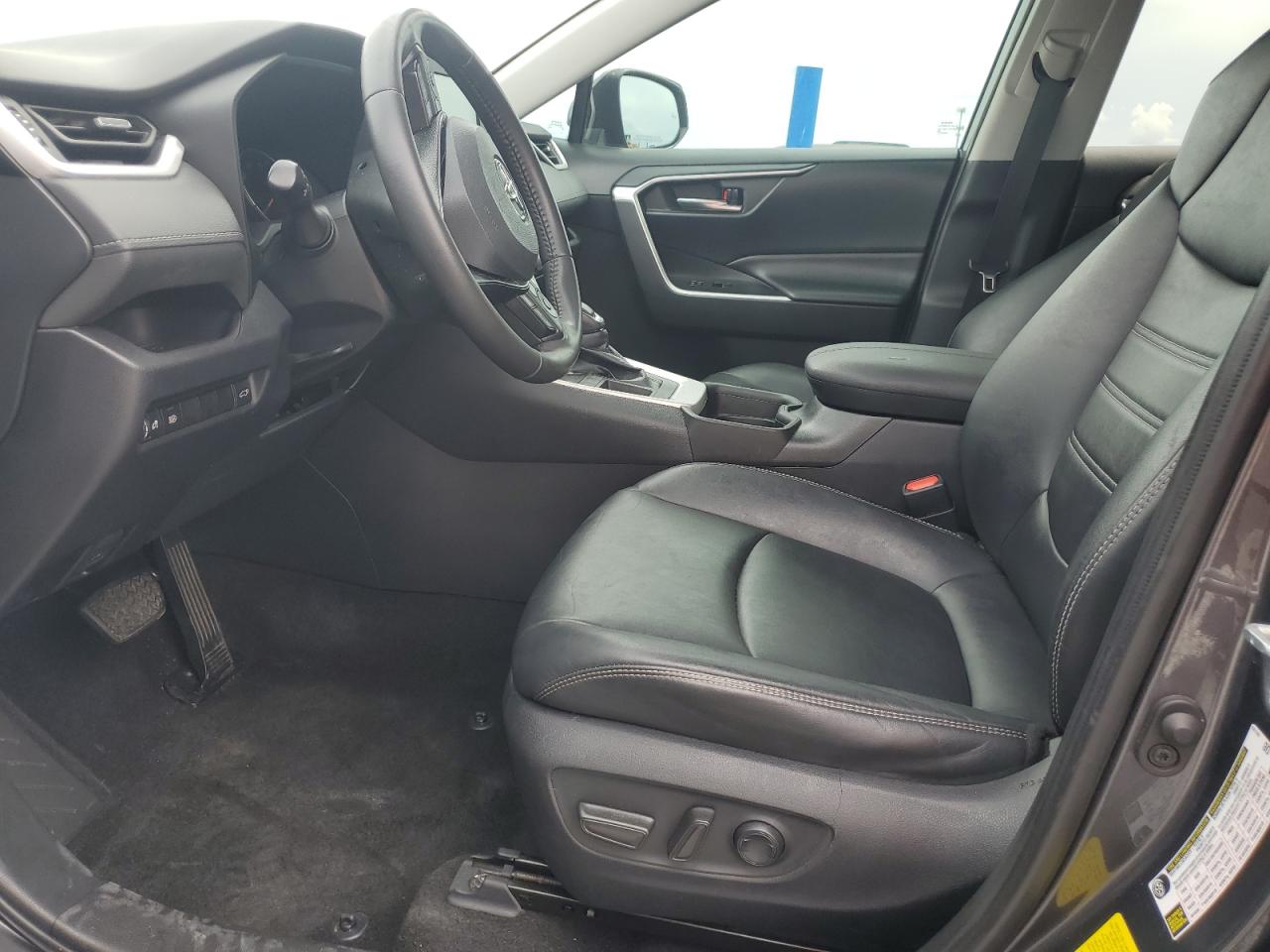 2021 Toyota Rav4 Xle Premium VIN: 2T3C1RFVXMC112776 Lot: 71521255