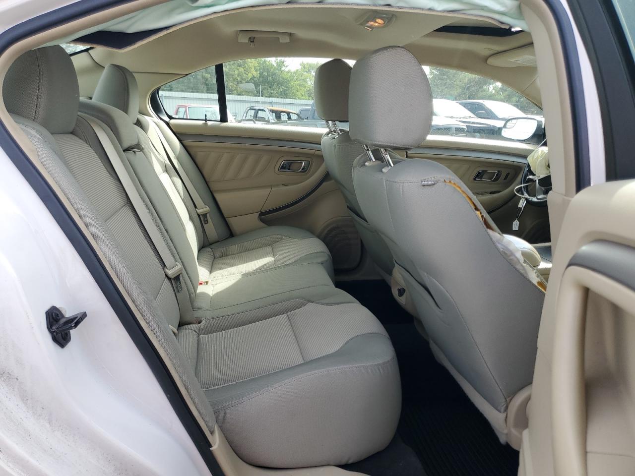 2013 Ford Taurus Sel VIN: 1FAHP2E83DG135596 Lot: 84837205