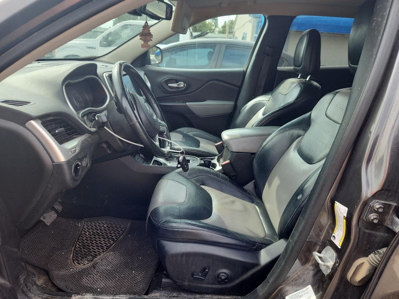 2014 Jeep Chereokee VIN: 1C4PJLDS1EW238341 Lot: 81548805