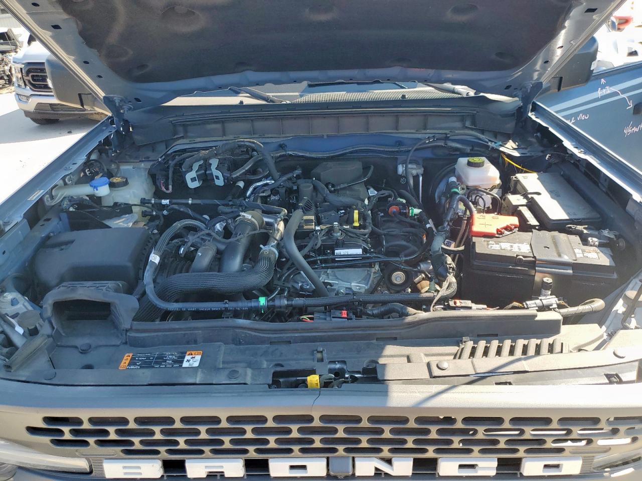 2023 Ford Bronco Base VIN: 1FMEE5DHXPLB81049 Lot: 81023315