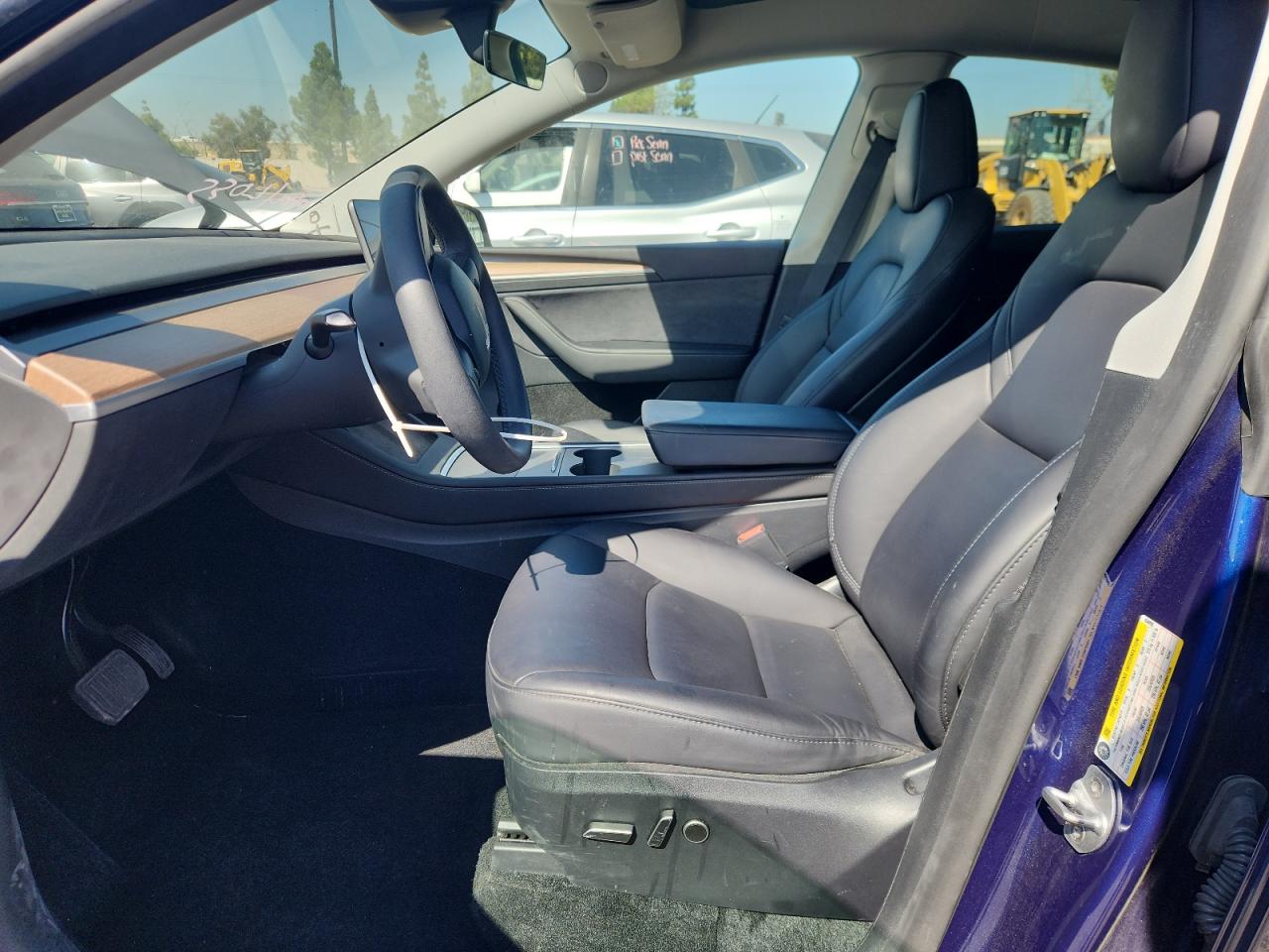 2023 Tesla Model Y VIN: 7SAYGDEE3PF854098 Lot: 70717515