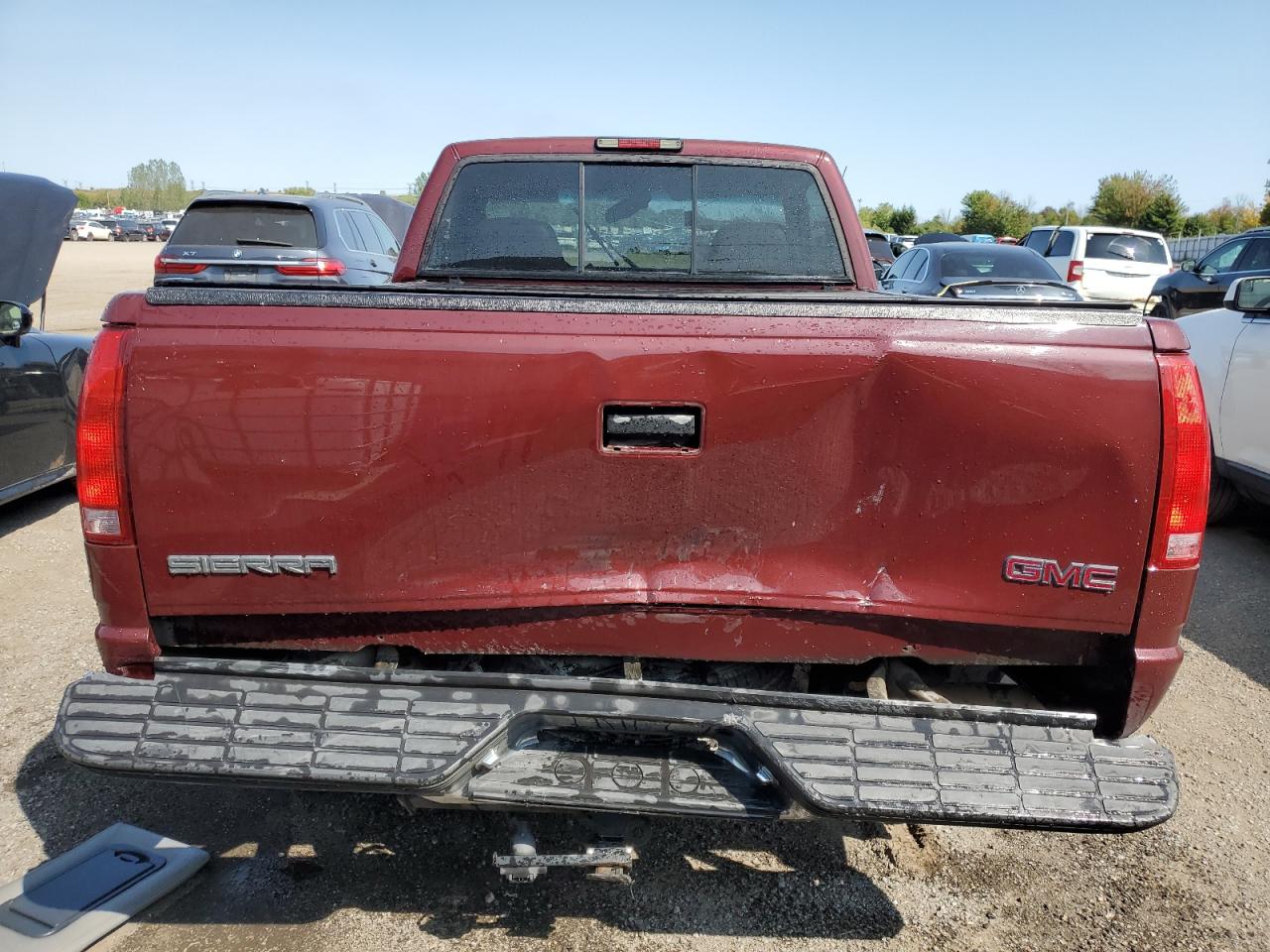 1998 GMC Sierra C1500 VIN: 1GTEC14R6WZ507548 Lot: 72058845