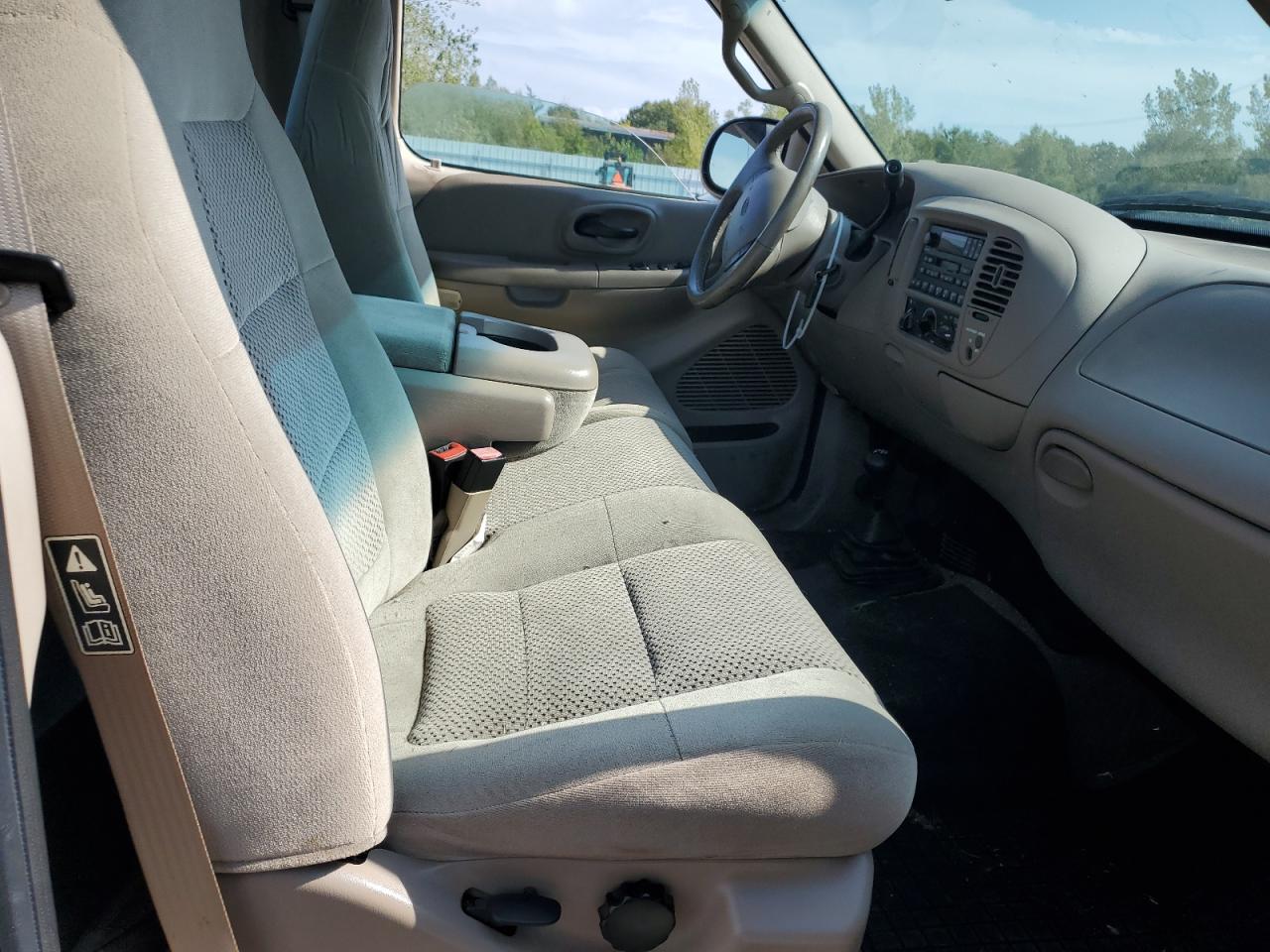 2002 Ford F150 VIN: 1FTRF18W62NA19338 Lot: 81080905