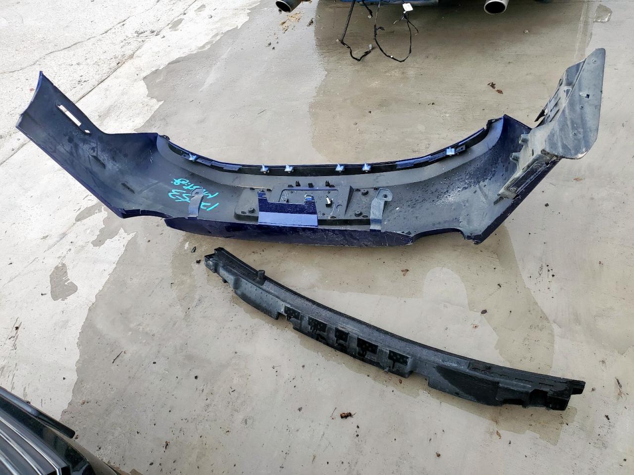 2014 Ford Mustang VIN: 1ZVBP8AM5E5277948 Lot: 84272475