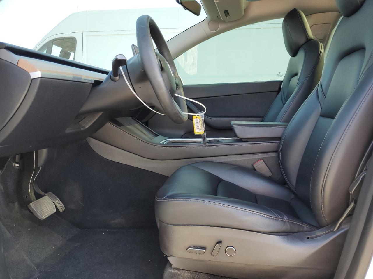 2022 Tesla Model Y VIN: 7SAYGDEE3NF357274 Lot: 84407985