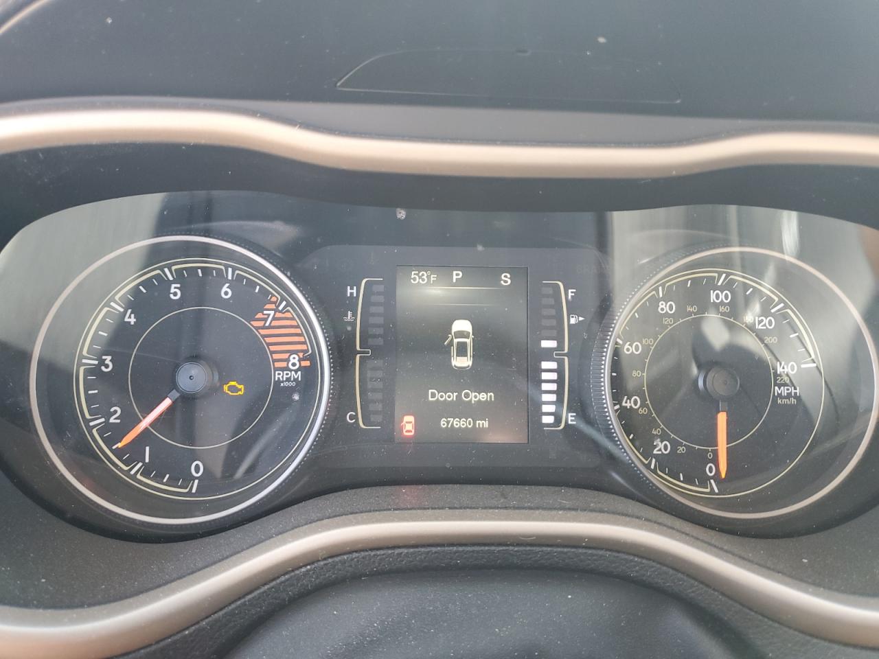 2018 Jeep Cherokee Latitude VIN: 1C4PJMCX5JD579167 Lot: 82162645