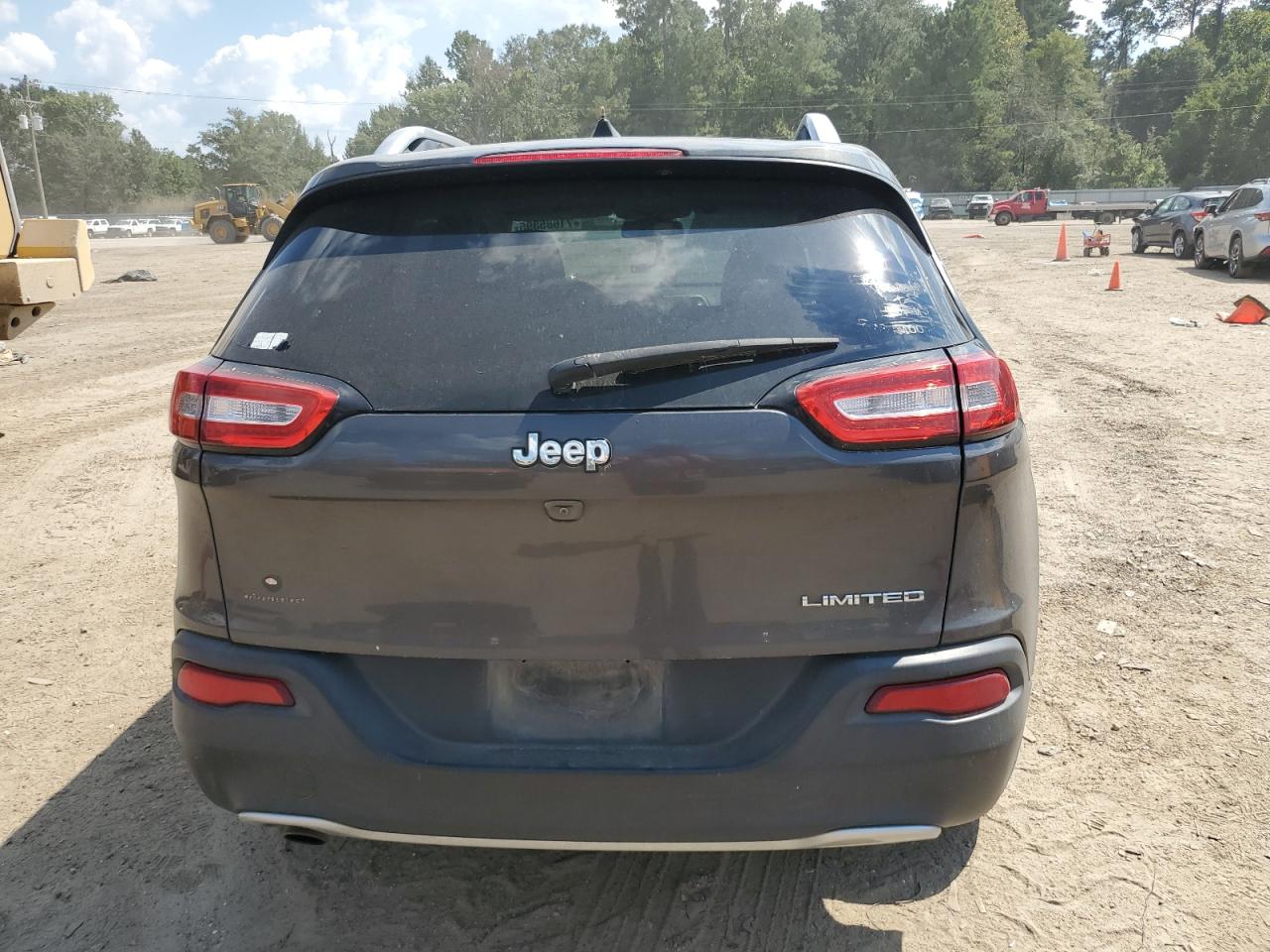 2017 Jeep Cherokee Limited VIN: 1C4PJLDBXHW516190 Lot: 71685395