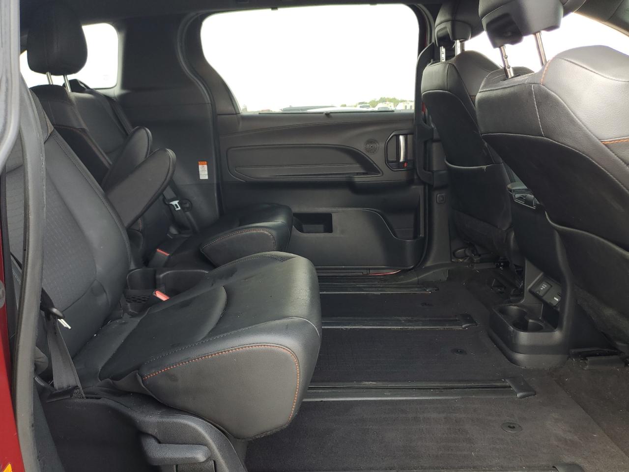 2021 Toyota Sienna Xse VIN: 5TDDRKEC8MS058740 Lot: 83839745