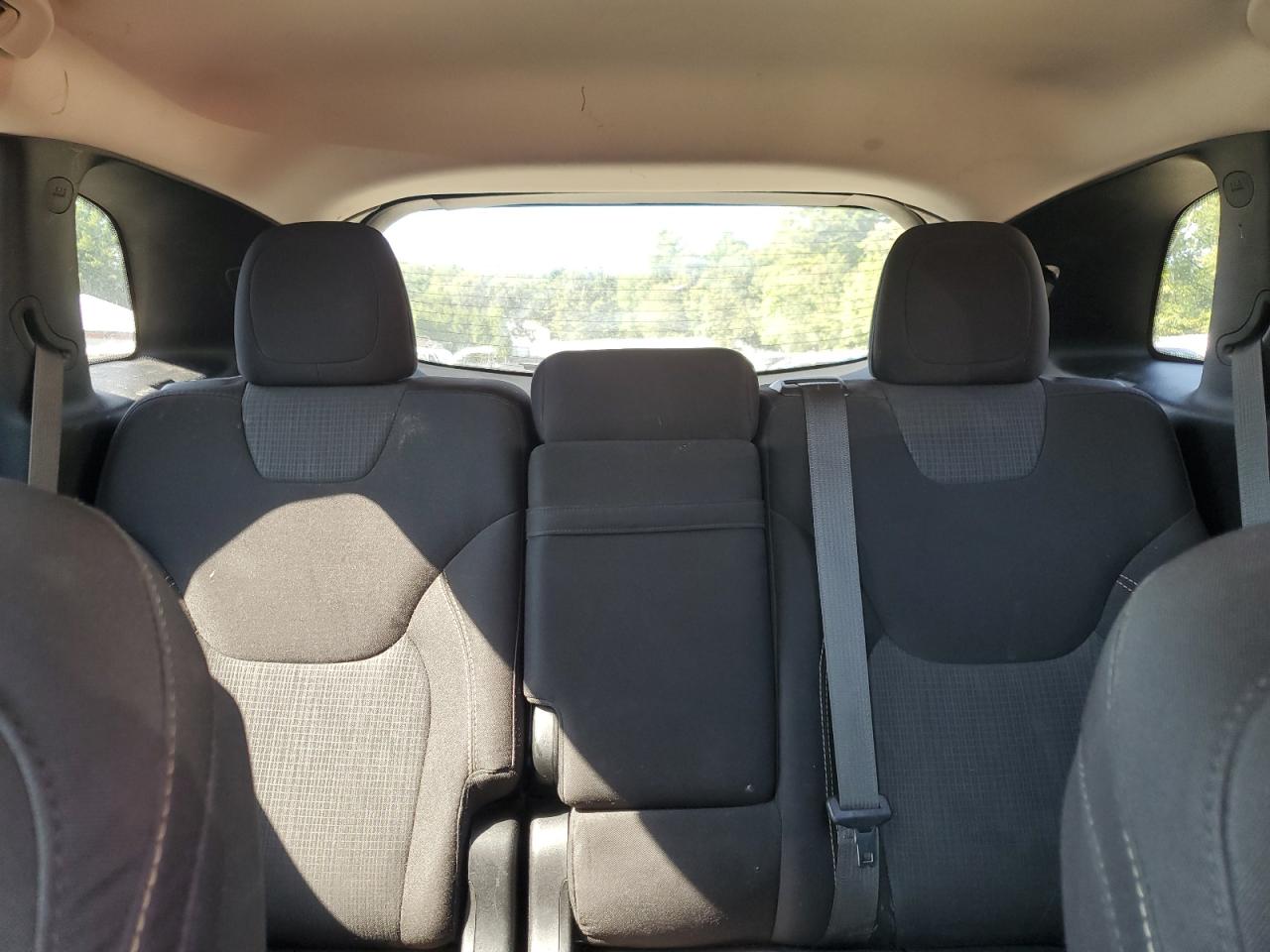 2015 Jeep Cherokee Latitude VIN: 1C4PJMCS7FW571300 Lot: 71942765