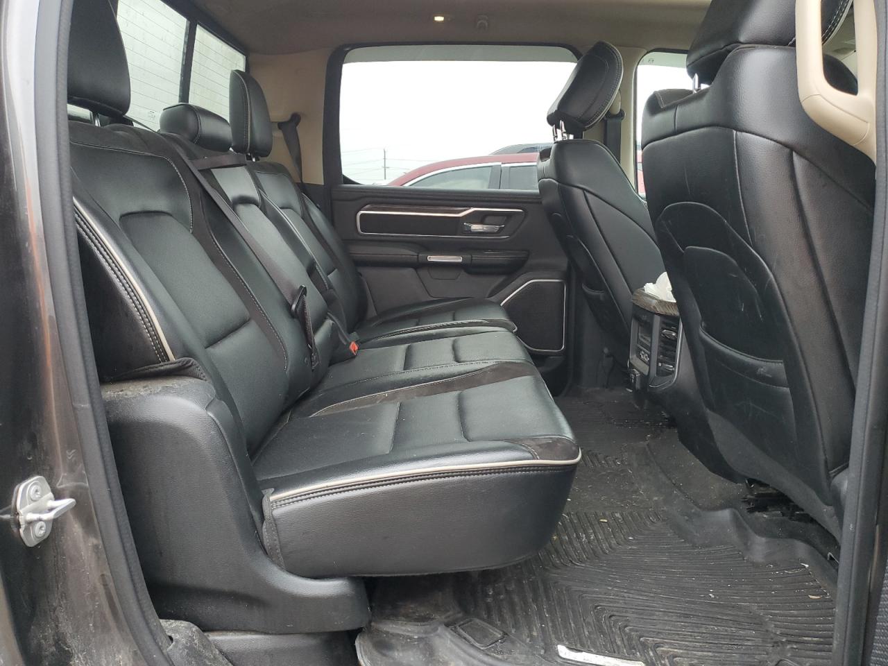 2020 Ram 1500 Laramie VIN: 1C6SRFJT7LN264888 Lot: 81118105