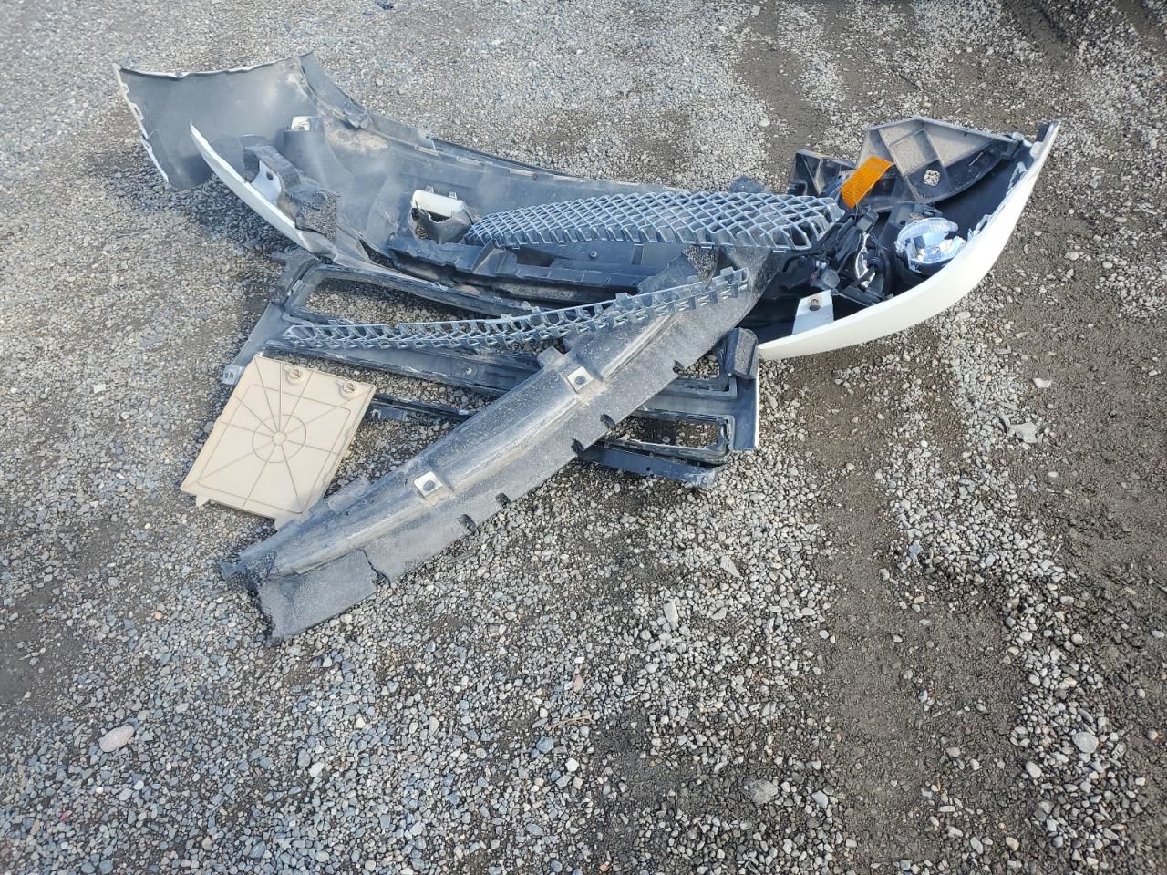 2011 Chevrolet Suburban K1500 Ltz VIN: 1GNSKKE39BR103618 Lot: 80577595