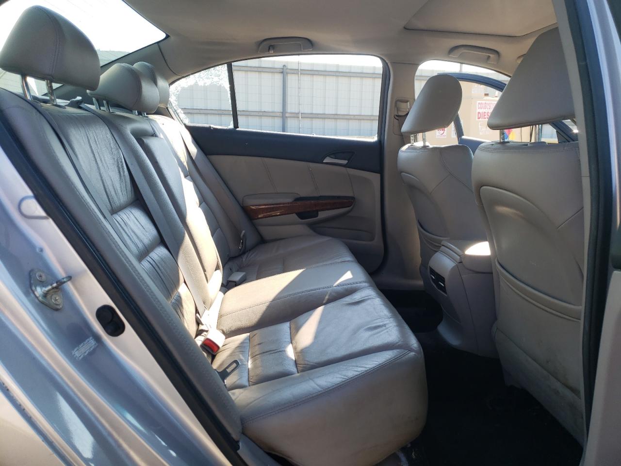 2011 Honda Accord Exl VIN: 1HGCP3F81BA027892 Lot: 71650705