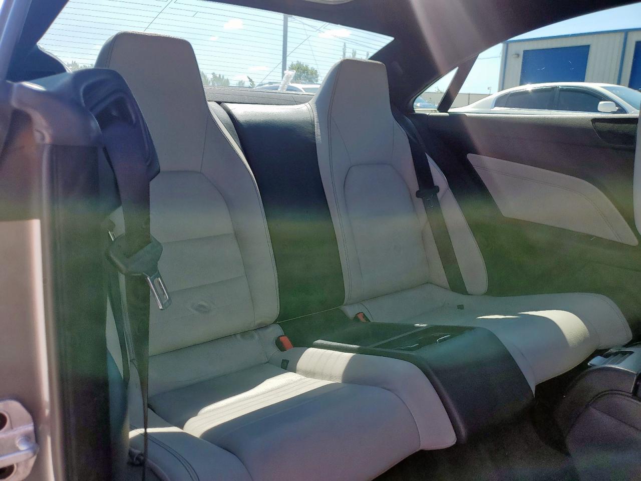 2014 Mercedes-Benz E 350 VIN: WDDKJ5KB0EF234876 Lot: 70729025