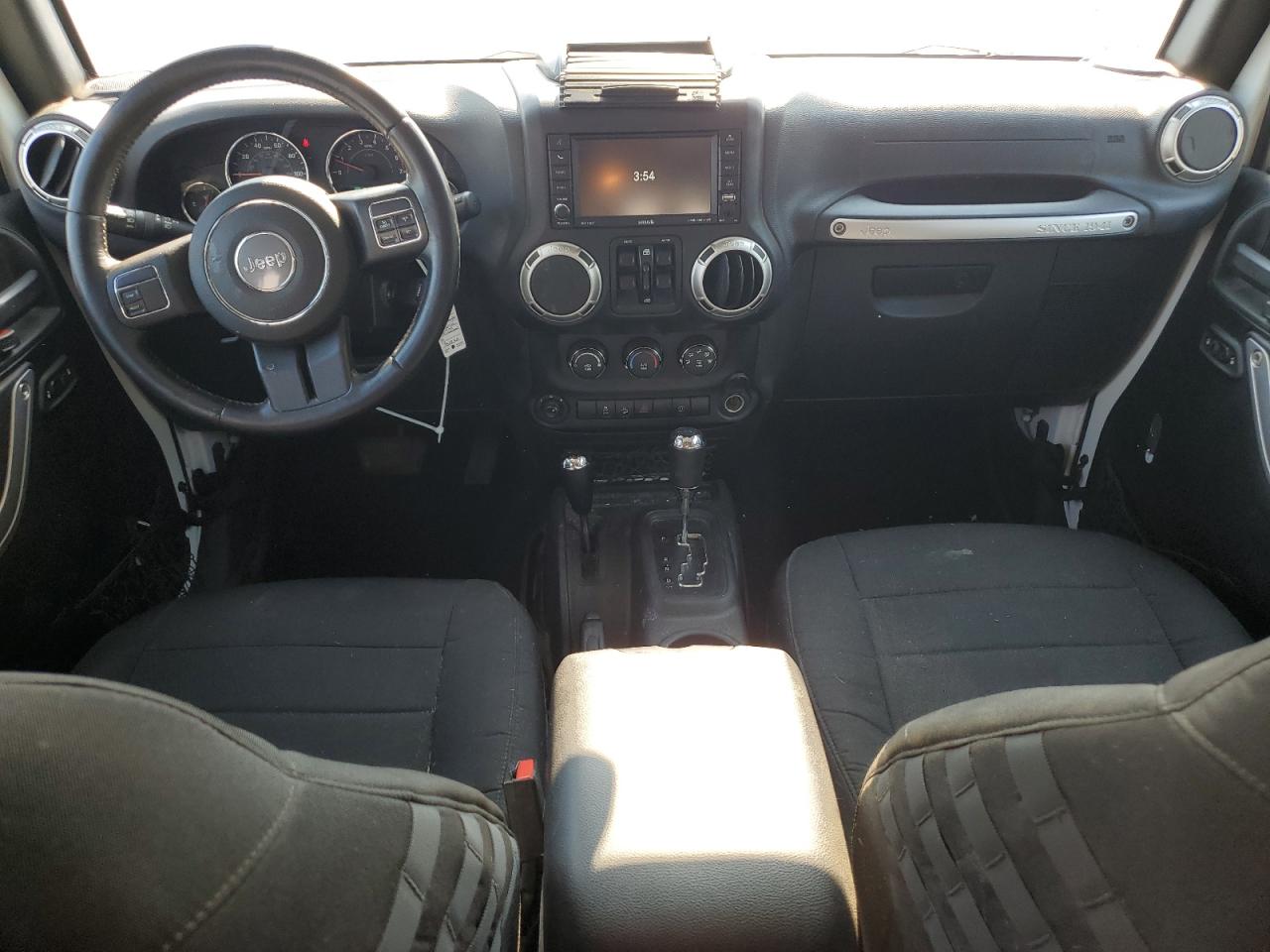 2016 Jeep Wrangler Unlimited Sahara VIN: 1C4BJWEG2GL220117 Lot: 70724845