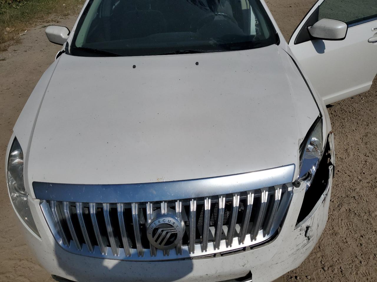 2010 Mercury Milan VIN: 3MEHM0HAXAR637305 Lot: 80666545