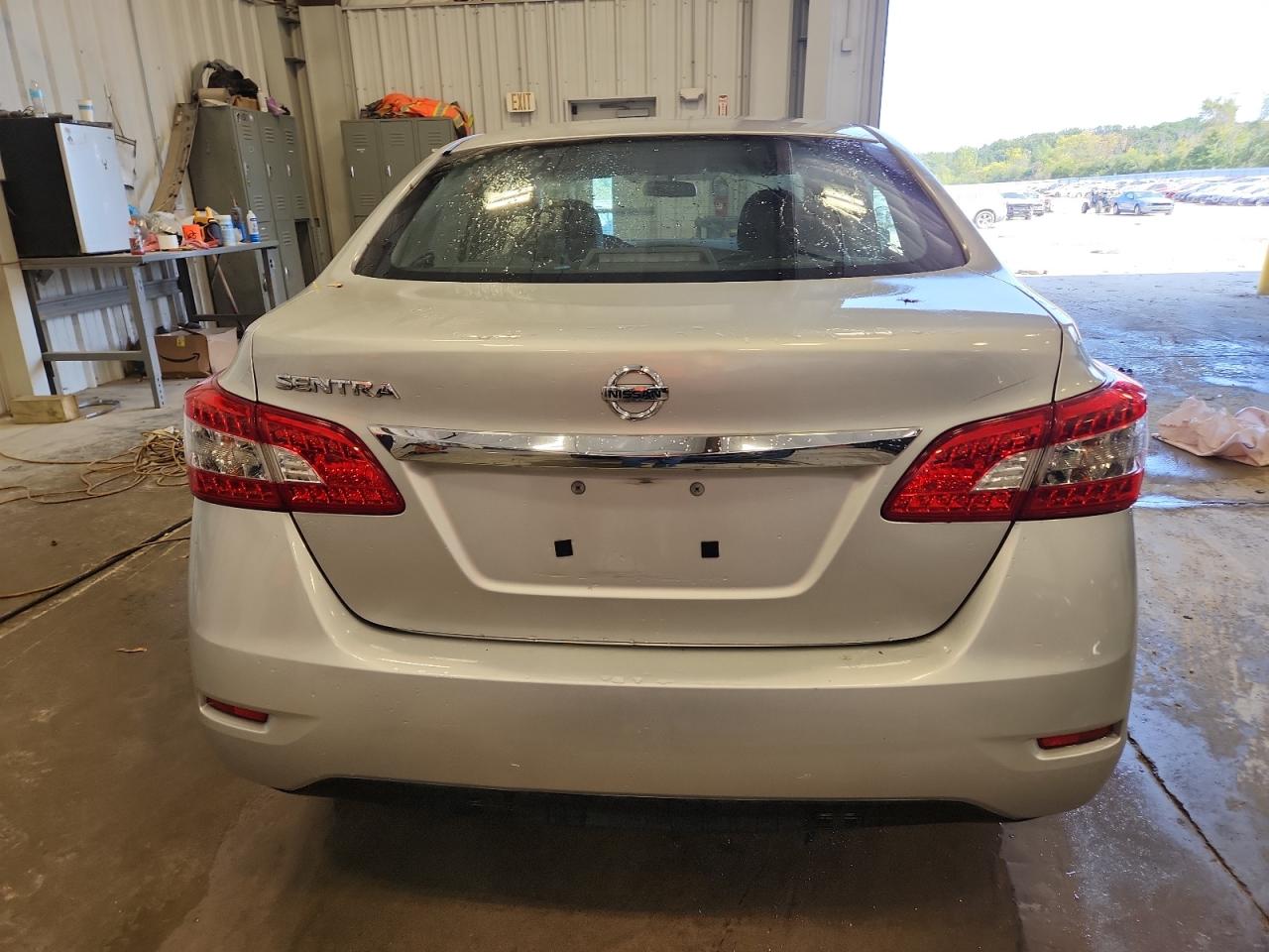 2015 Nissan Sentra S VIN: 3N1AB7AP2FY351464 Lot: 70698435