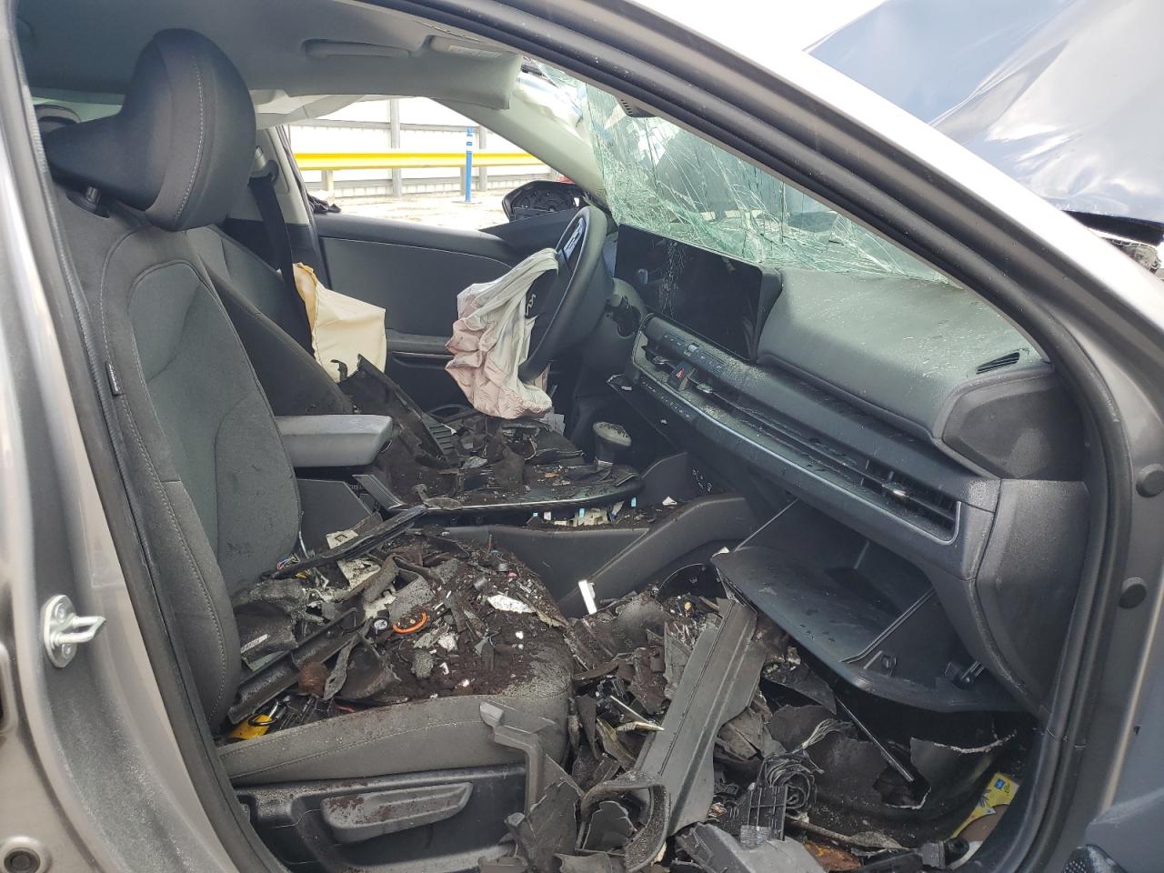 2025 Kia K4 Lx VIN: 3KPFT4DEXSE091870 Lot: 71154175