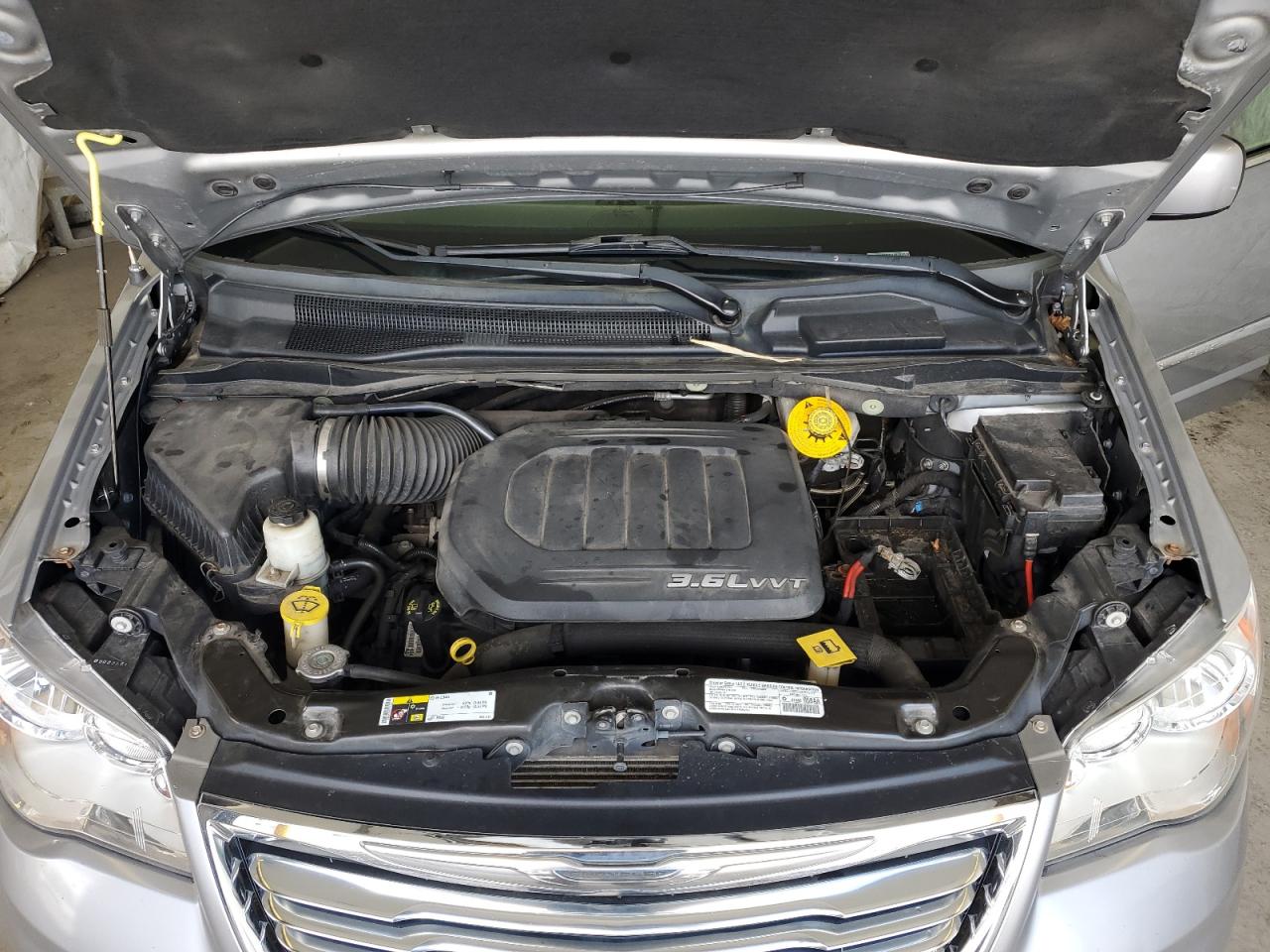 2014 Chrysler Town & Country Touring VIN: 2C4RC1BG2ER138361 Lot: 84167945