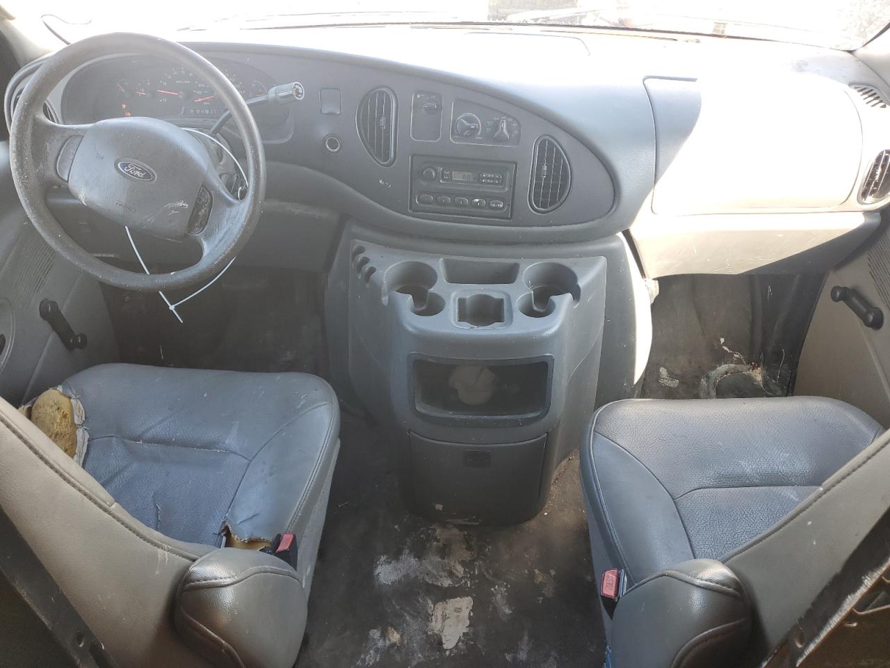 2005 Ford Econoline E250 Van VIN: 1FTNE24W25HA31096 Lot: 84289415