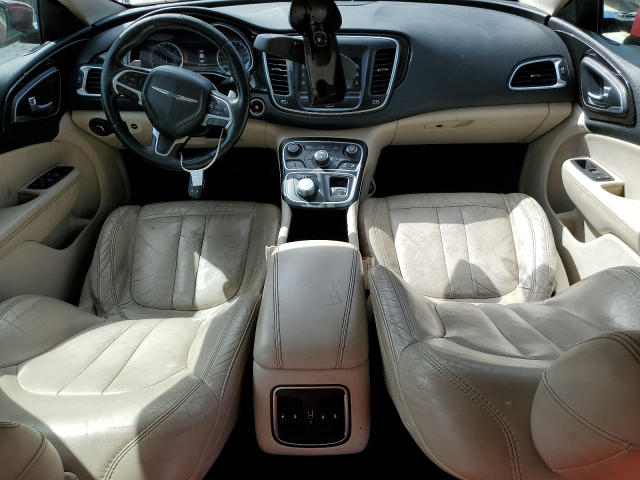 2015 Chrysler 200 C VIN: 1C3CCCEGXFN583298 Lot: 84180055