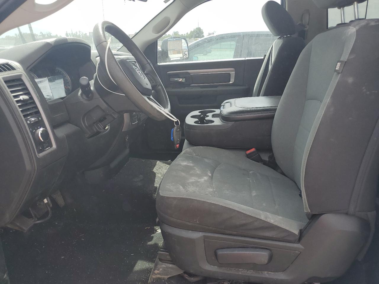 2022 Ram 1500 Classic Tradesman VIN: 3C6JR7DG4NG429999 Lot: 70829105