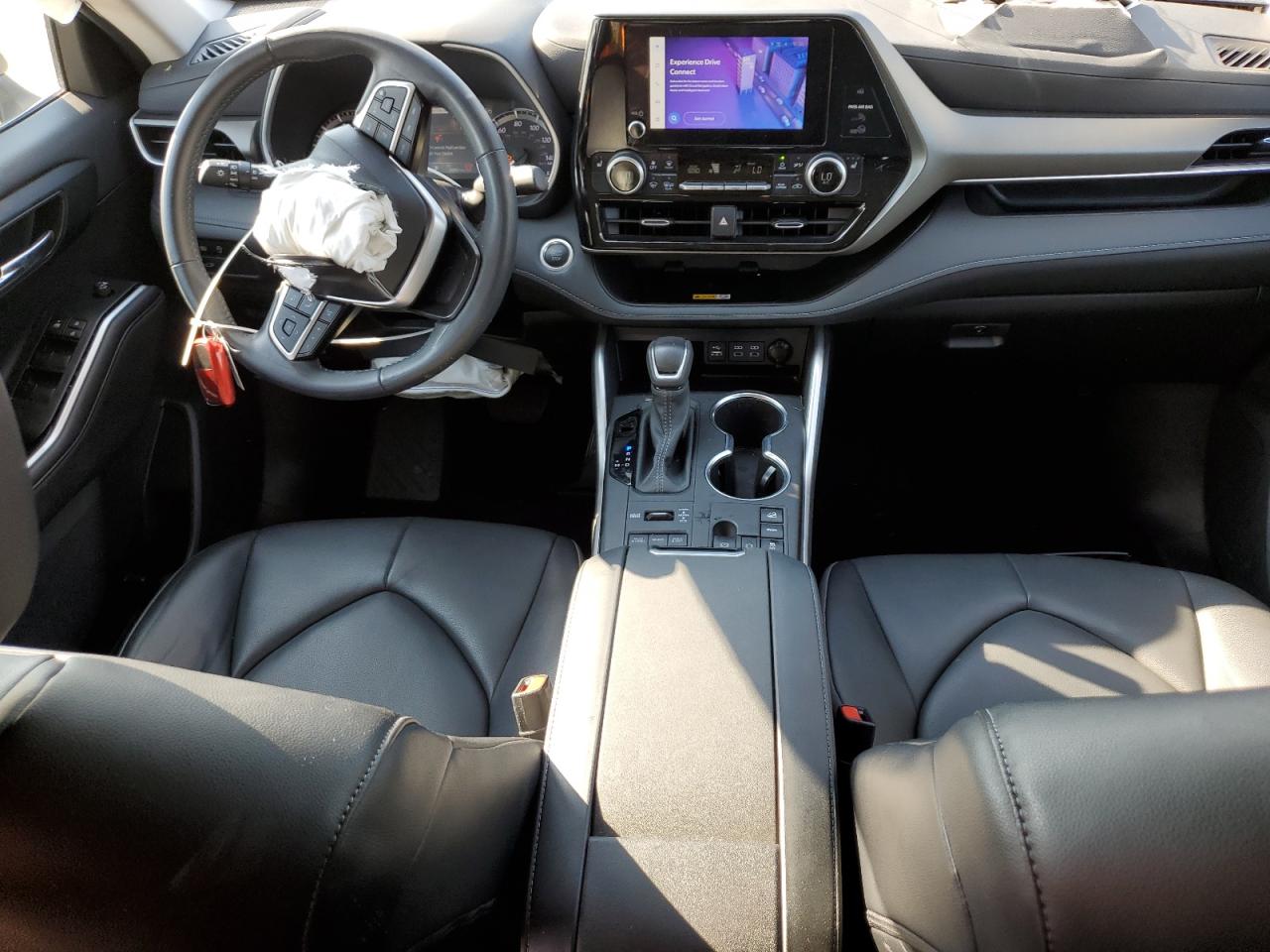 2024 Toyota Highlander Le VIN: 5TDKDRBH1RS566702 Lot: 80627855