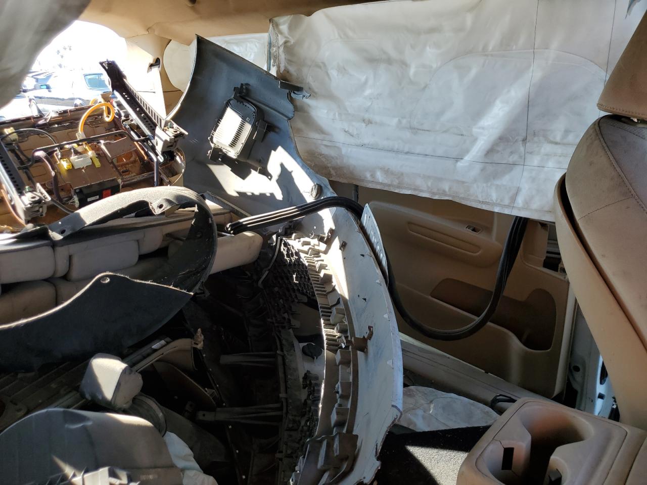 2016 Kia Sedona Lx VIN: KNDMB5C16G6116775 Lot: 83855455