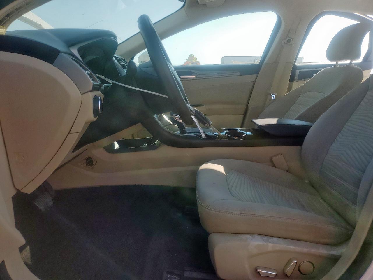 2016 Ford Fusion Se VIN: 3FA6P0HD4GR314246 Lot: 80349625