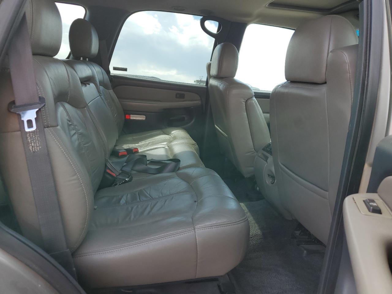 2000 Chevrolet Tahoe K1500 VIN: 1GNEK13T4YJ180057 Lot: 71431585
