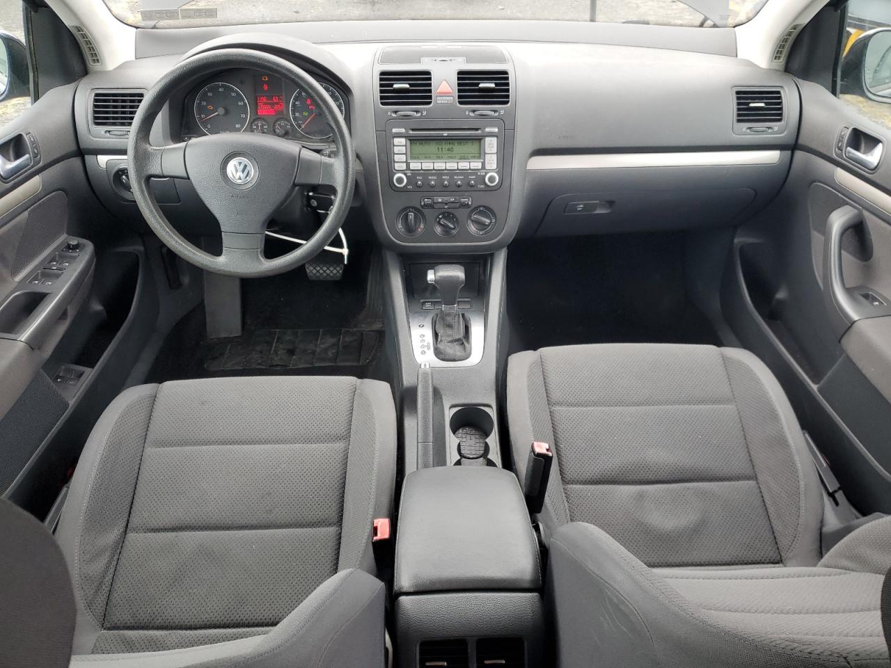 2008 Volkswagen Rabbit VIN: WVWDA71K58W012404 Lot: 71992835