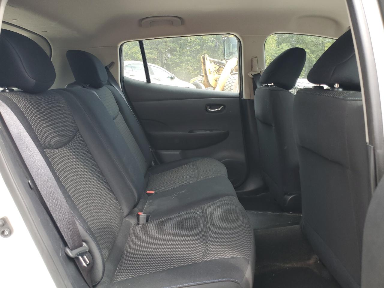 2015 Nissan Leaf S VIN: 1N4AZ0CP4FC333494 Lot: 82130695