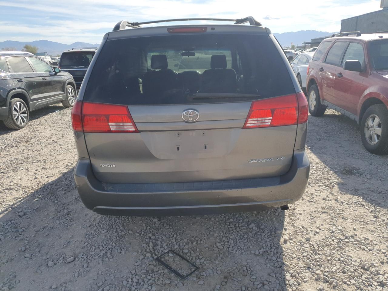 2004 Toyota Sienna Ce VIN: 5TDZA23C84S057118 Lot: 72085535