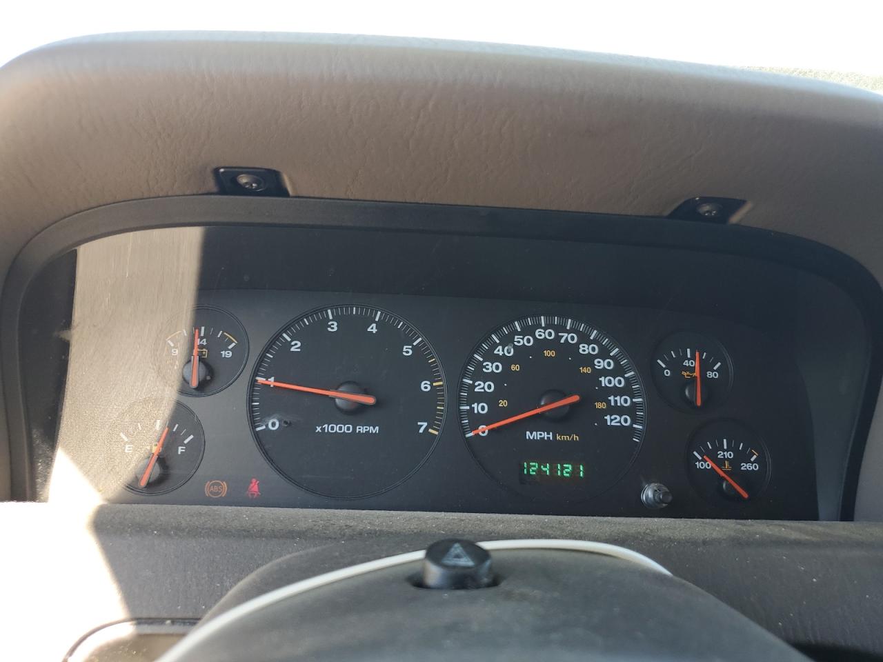 2000 Jeep Grand Cherokee Laredo VIN: 1J4GW48S9YC171439 Lot: 81863955