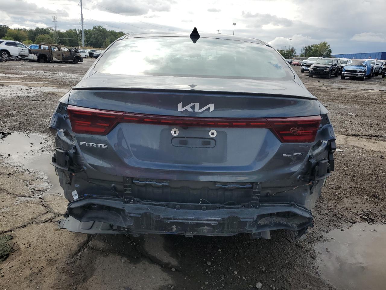 2023 Kia Forte Gt Line VIN: 3KPF54AD3PE663181 Lot: 81730495