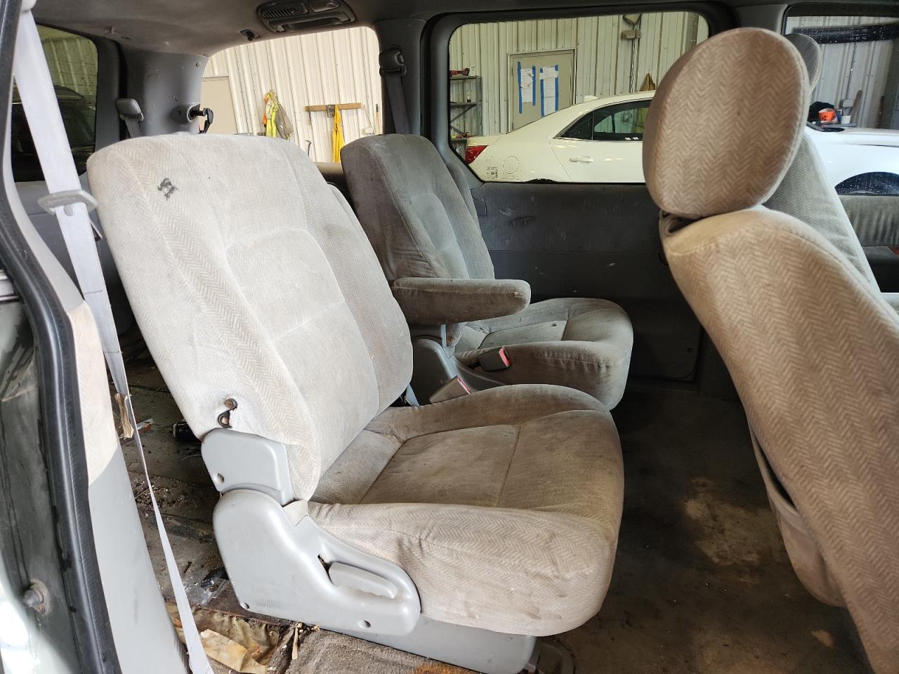 2005 Kia Sedona Ex VIN: KNDUP131056614039 Lot: 71895885