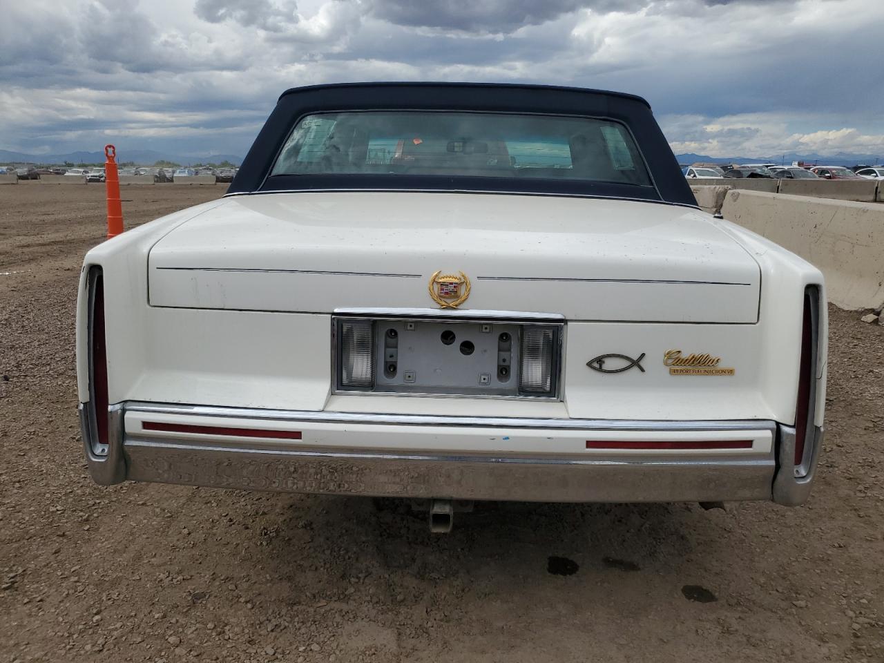 1993 Cadillac Deville VIN: 1G6CD53B0P4312935 Lot: 83812125