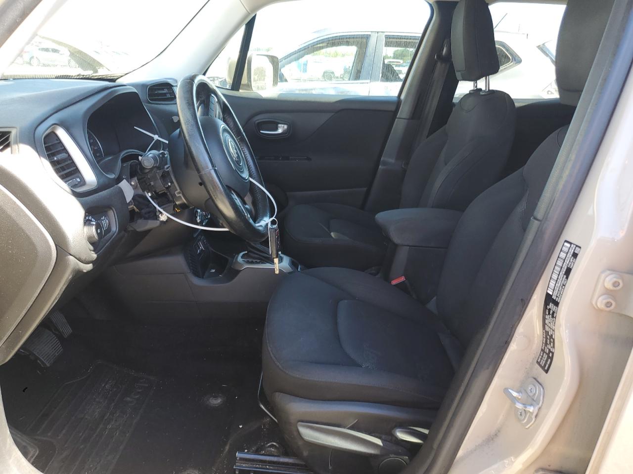 2015 Jeep Renegade Latitude VIN: ZACCJABT1FPB30640 Lot: 80924495