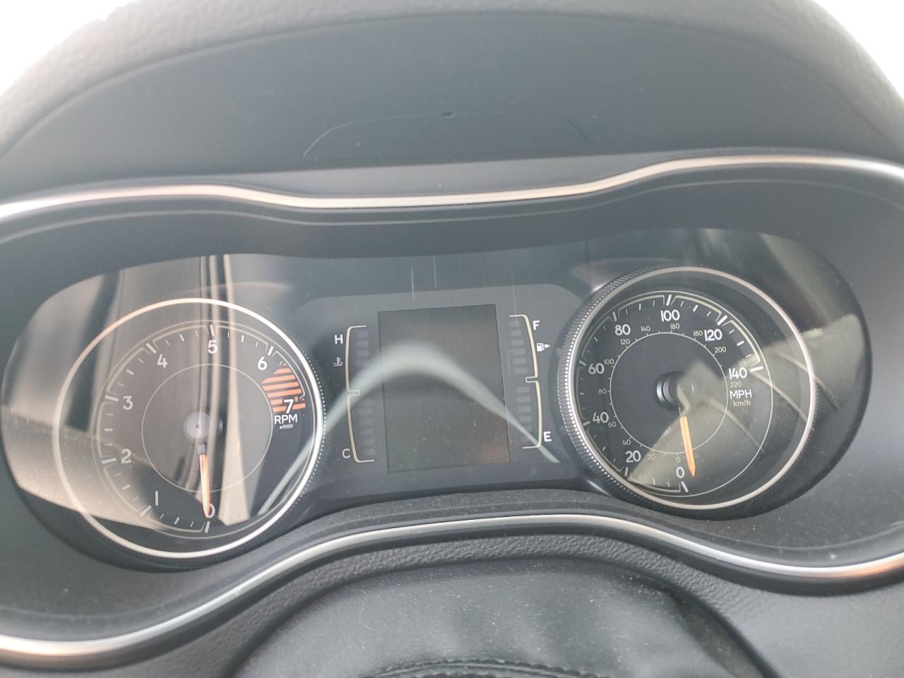 2020 Jeep Cherokee Latitude VIN: 1C4PJMCB1LD570750 Lot: 71855725