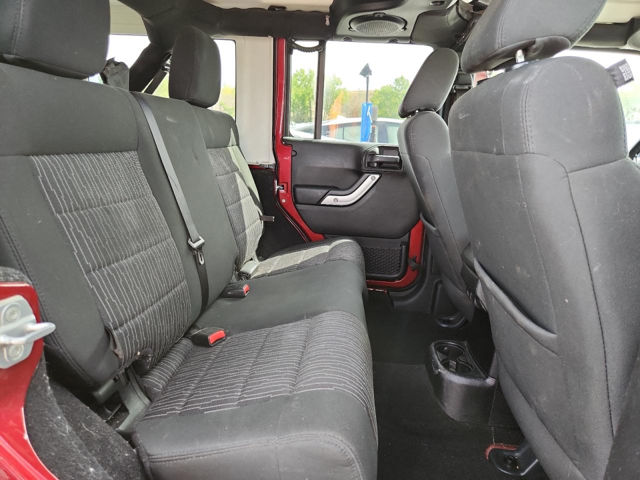 2012 Jeep Wrangler Unlimited Sahara VIN: 1C4HJWEG7CL237208 Lot: 81434085