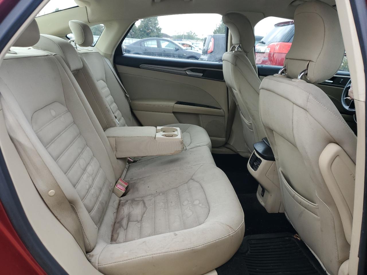 2013 Ford Fusion Se VIN: 3FA6P0H7XDR147543 Lot: 70248725