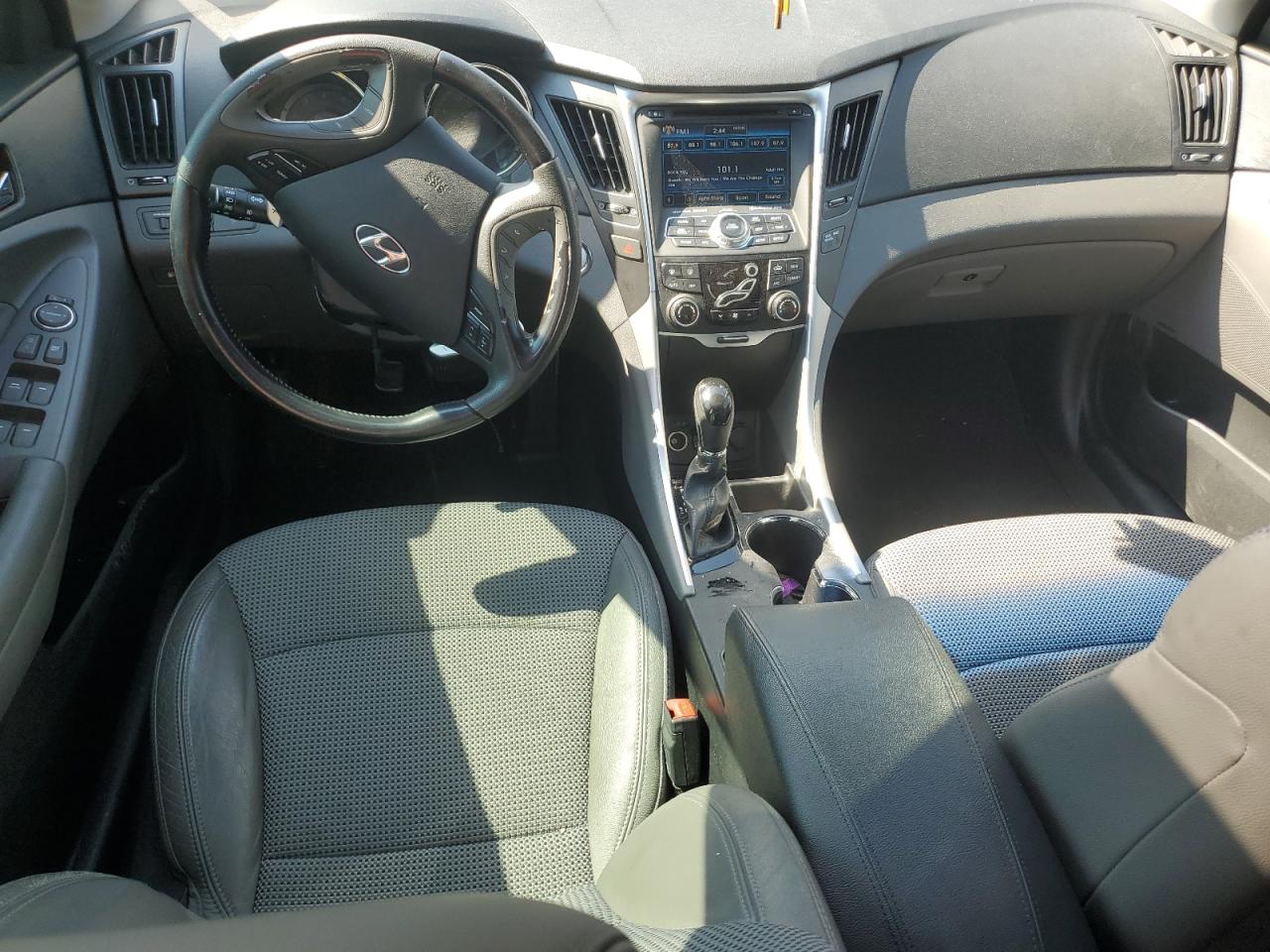 2012 Hyundai Sonata Se VIN: 5NPEC4AB5CH458063 Lot: 81243815