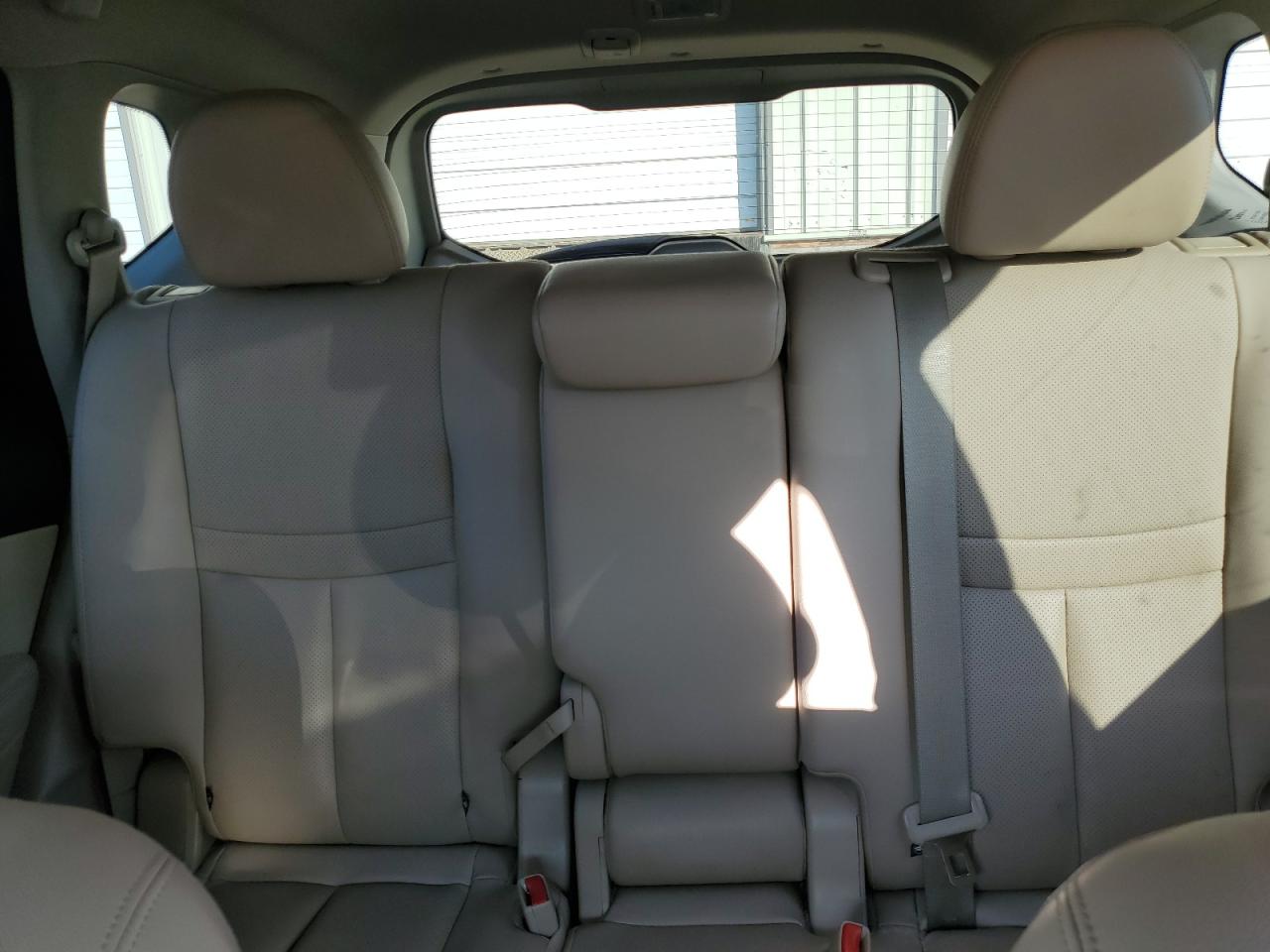 2018 Nissan Rogue S VIN: 5N1AT2MV5JC710648 Lot: 83974655